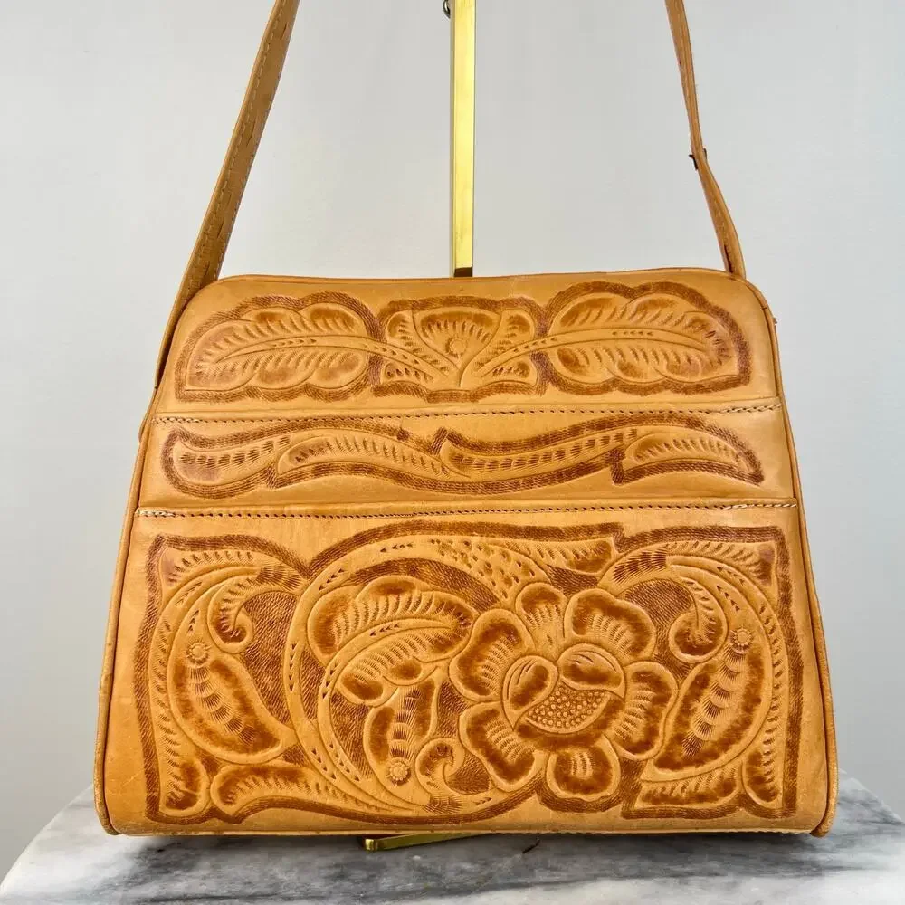 Vintage Tooled Embossed Floral Leather Western Style Shoulder Purse Bag